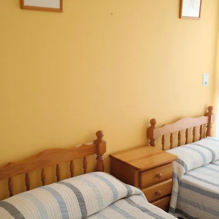 Charming In With Shared Pool Apartment