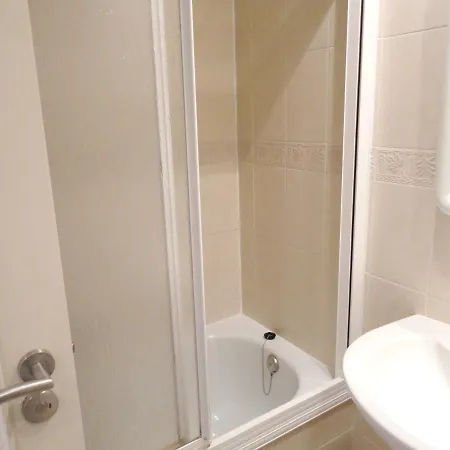 Charming In With Shared Pool Daire Denia