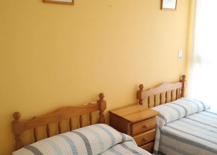 Charming In With Shared Pool Apartment